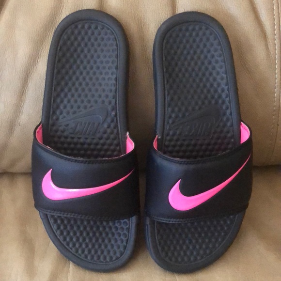nike sliders size 5
